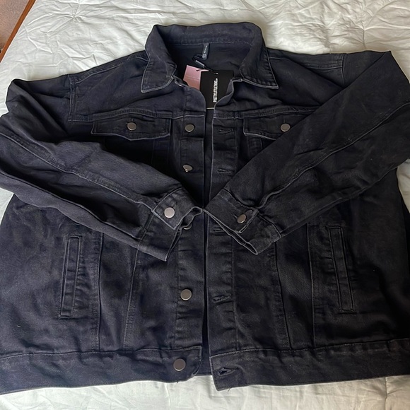 Pretty Little Thing Oversized Boyfriend Denim Jacket - Picture 1 of 2